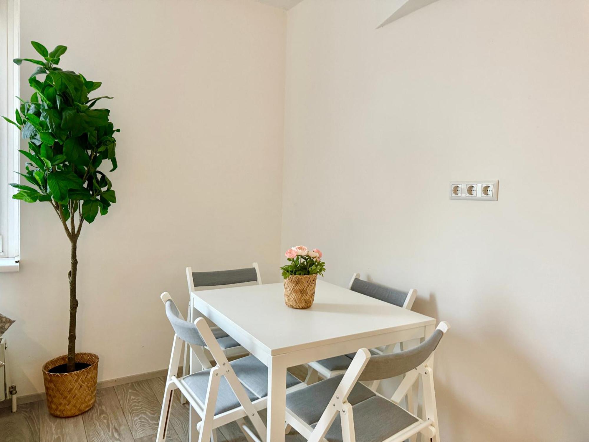 Stylish Schonbrunn Apartments With Free Parking Viena Exterior foto