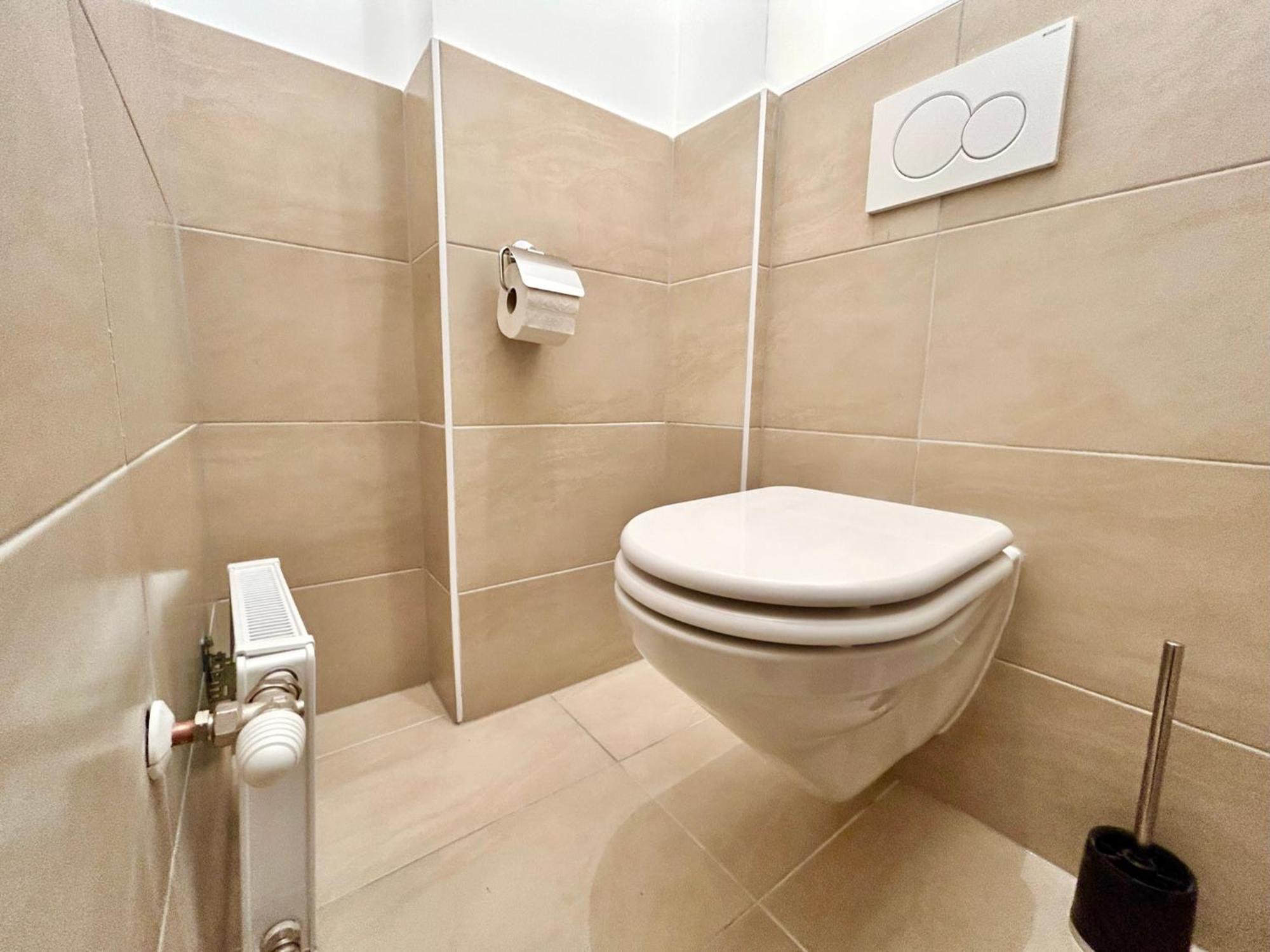 Stylish Schonbrunn Apartments With Free Parking Viena Exterior foto